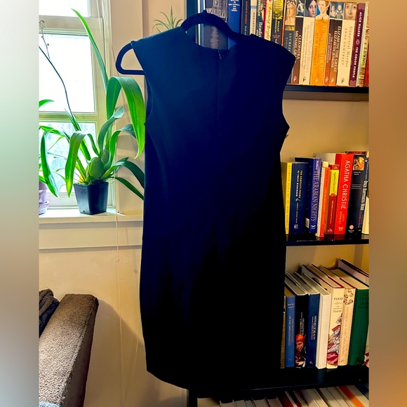 Size 4 The Jina Dress by MM La Fleur - Picture 5 of 9